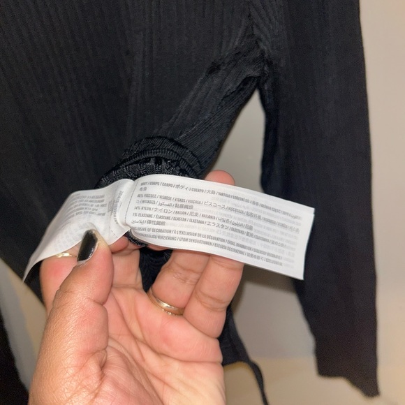 Abercrombie & Fitch Bodysuit -black ribbed long sleeve round neck - Picture 7 of 9